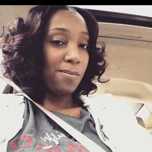 Meet your Posher, Candance